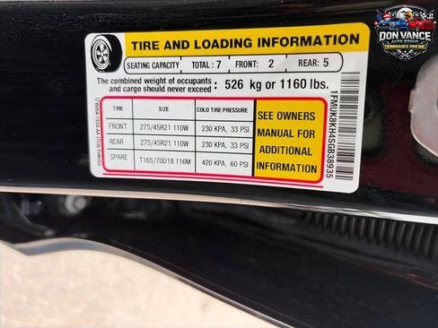 Used 2025 Ford Explorer ST-Line w/ ST-Line Street Pack AWD/4WD image 29