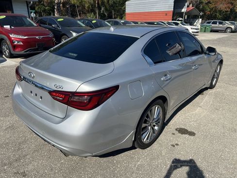 Used 2019 INFINITI Q50 Luxe w/ Essential Package (3.0T Luxe) image 5