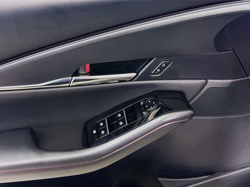 Used 2025 MAZDA CX-30 AWD 2.5 S w/ Preferred Package image 15