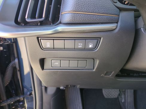 Certified 2024 MAZDA CX-90 Plug-In Hybrid w/ Preferred image 24