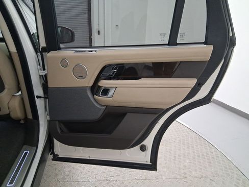 Used 2018 Land Rover Range Rover Long Wheelbase Supercharged image 33