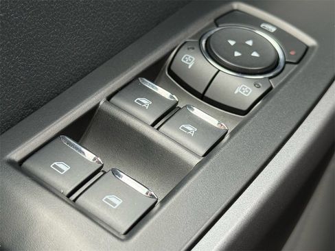 Certified 2025 Ford F250 XLT image 16