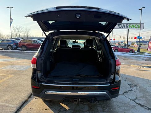 Used 2014 Nissan Pathfinder Platinum w/ Cargo Package image 14