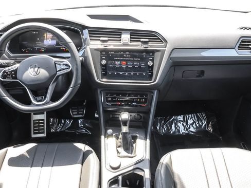 Used 2024 Volkswagen Tiguan SE R-Line AWD/4WD image 31