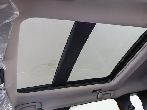 New 2026 Mitsubishi Outlander SE image 22