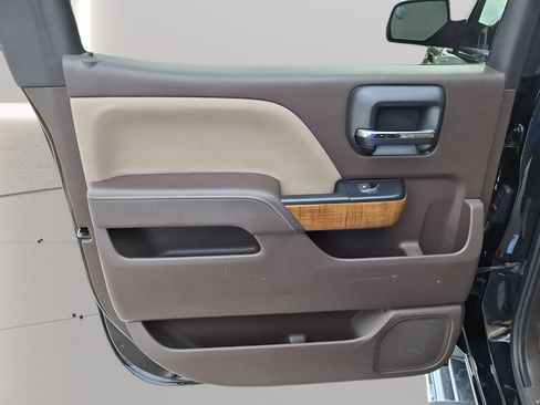 Used 2018 GMC Sierra 1500 SLT AWD/4WD image 38