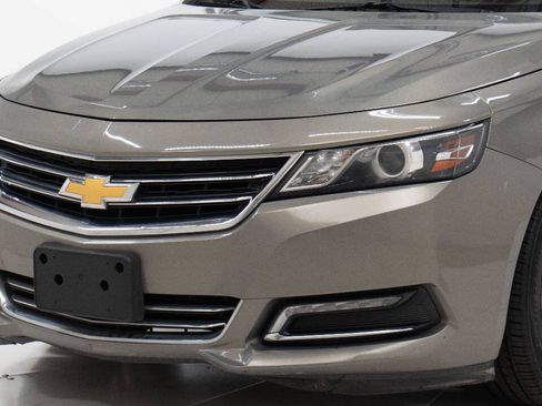 Used 2019 Chevrolet Impala Premier FWD image 9