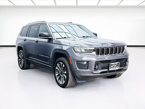 Used 2023 Jeep Grand Cherokee L Overland AWD/4WD image 3