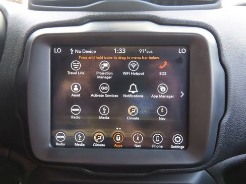 Used 2018 Jeep Renegade Latitude w/ UConnect 8.4 Nav Group FWD image 45