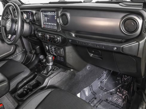 Used 2022 Jeep Wrangler Unlimited Sport image 49