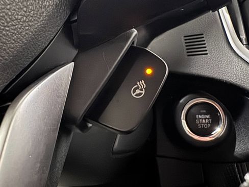 Used 2019 Subaru Forester Touring image 9