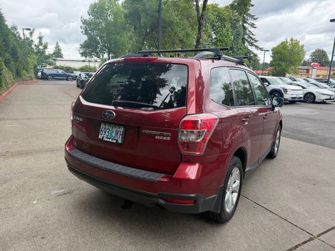 Used 2015 Subaru Forester 2.5i Premium w/ All-Weather Package AWD/4WD image 4