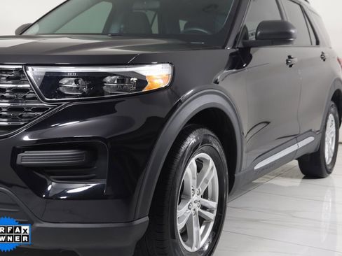 Used 2022 Ford Explorer XLT image 61