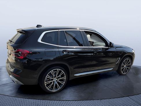 Used 2023 BMW X3 sDrive30i w/ Premium Package RWD image 3