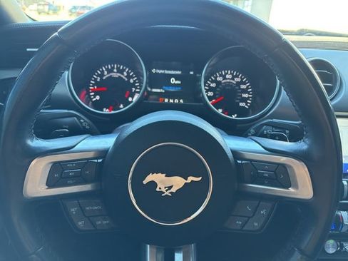 Used 2020 Ford Mustang GT Premium image 30