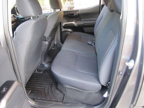 Used 2023 Toyota Tacoma 4x4 Double Cab w/ Trail Edition image 17