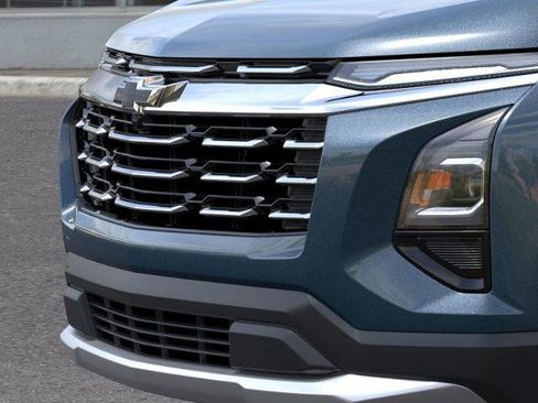 New 2026 Chevrolet Equinox LT image 13