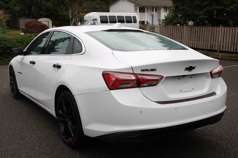 Used 2020 Chevrolet Malibu LT FWD image 4