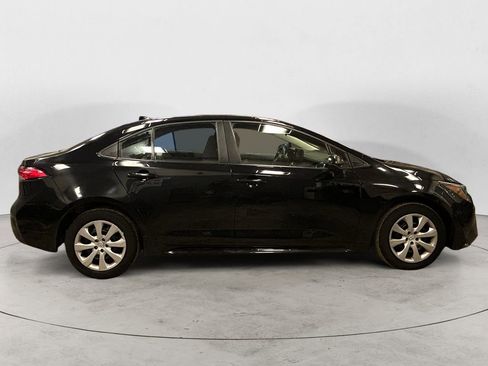 Used 2023 Toyota Corolla LE image 6
