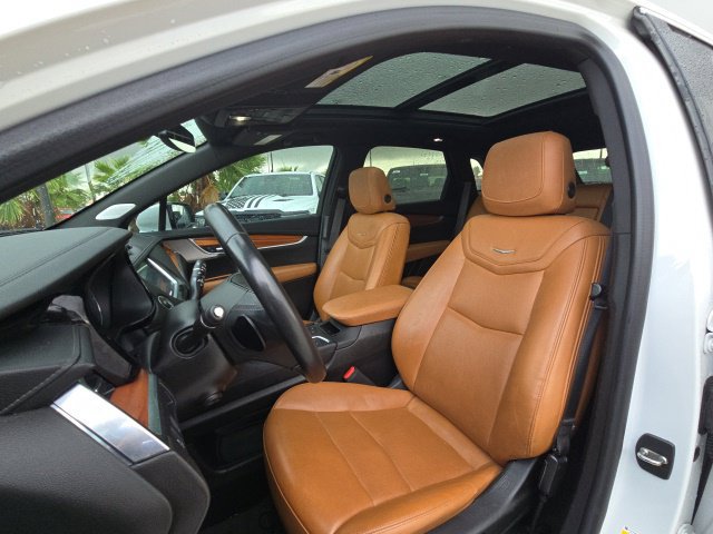 Used 2022 Cadillac XT5 Premium Luxury FWD image 14
