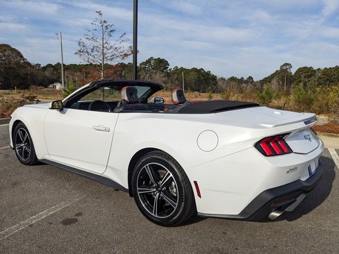 Used 2024 Ford Mustang Premium image 22