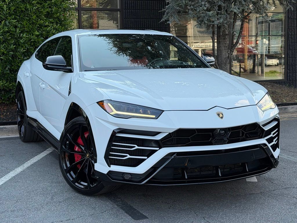 Used 2021 Lamborghini Urus AWD/4WD image 7