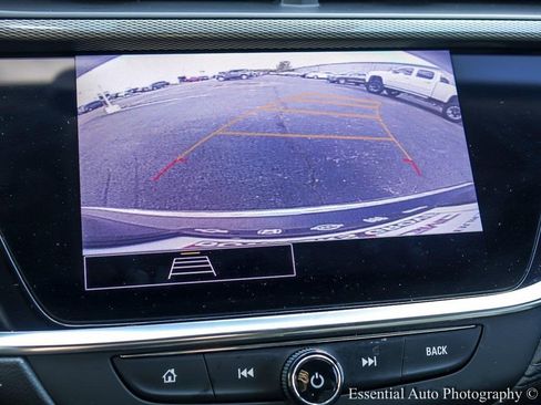 Used 2022 Buick Encore GX Essence w/ Experience Buick Package image 19