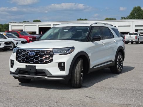 New 2026 Ford Explorer Platinum w/ LUX Leather Package AWD/4WD image 3