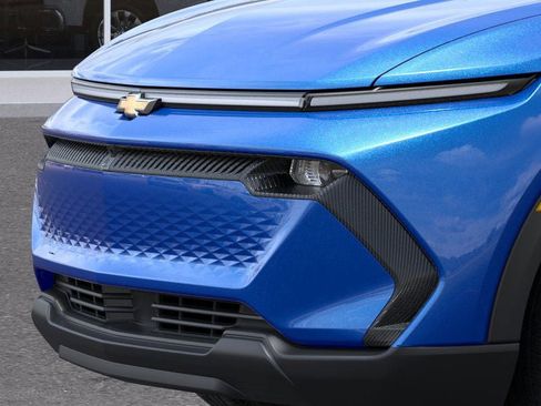 New 2026 Chevrolet Equinox EV LT image 49