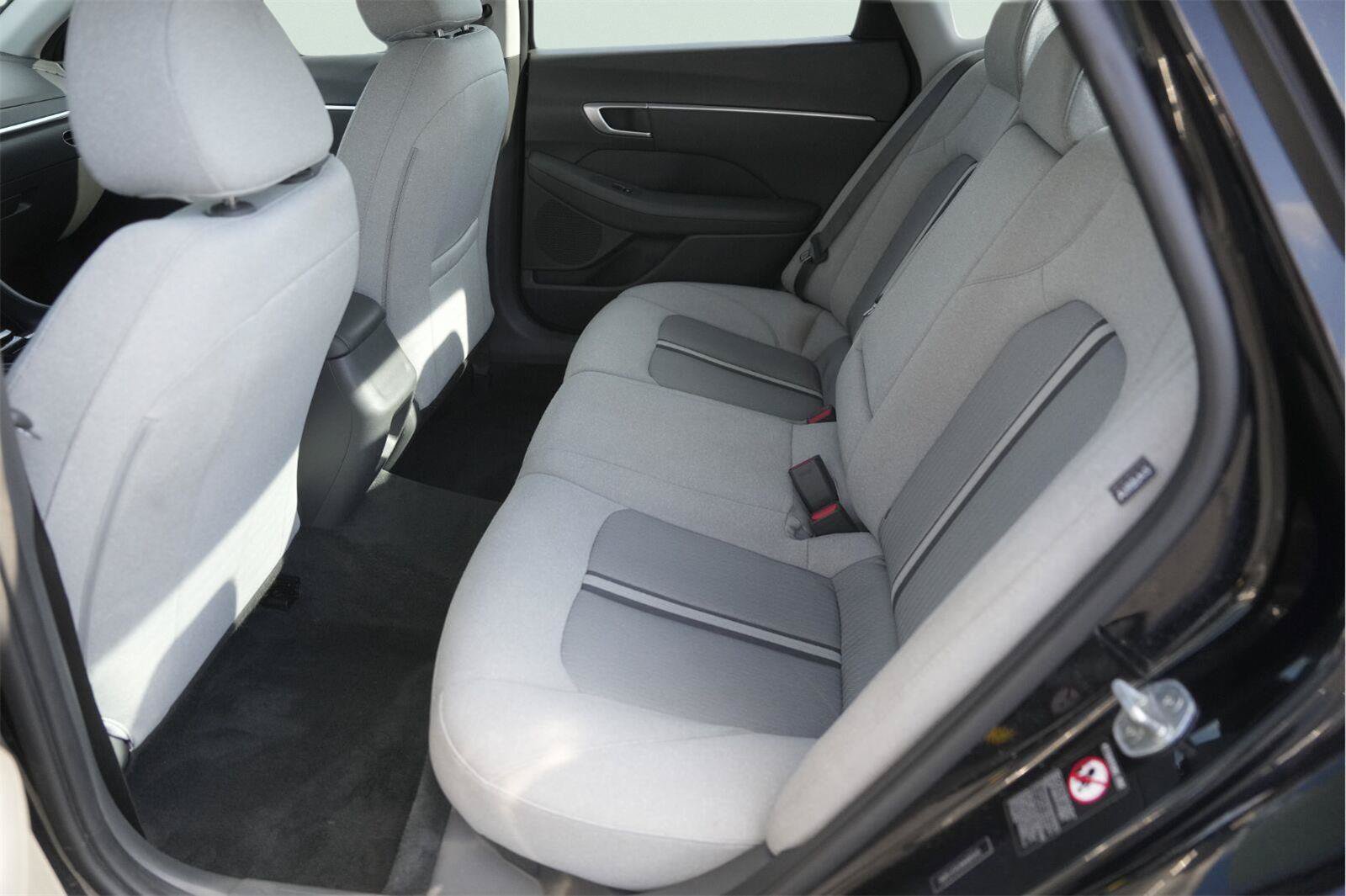Used 2021 Hyundai Sonata SEL w/ Cargo Package FWD image 12