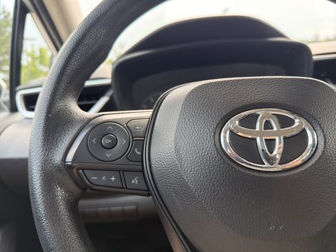 Certified 2024 Toyota Corolla LE FWD image 10