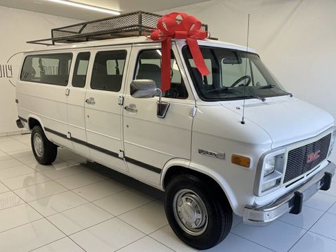 Used 1995 GMC G3500 Rally image 1