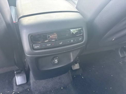Used 2025 Hyundai Palisade SEL FWD image 21
