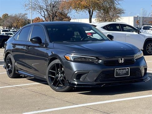 Used 2023 Honda Civic Sport image 2