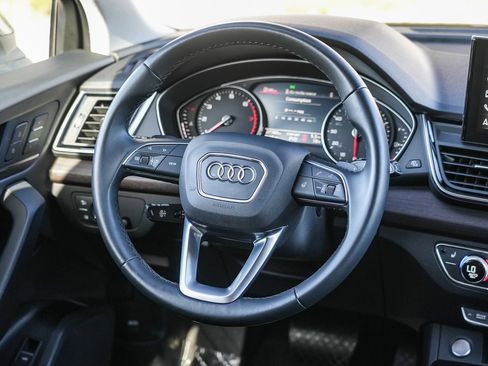 Certified 2023 Audi Q5 2.0T Premium w/ Convenience Package AWD/4WD image 16