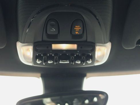 Used 2020 MINI Cooper Clubman S w/ Premium Package image 32