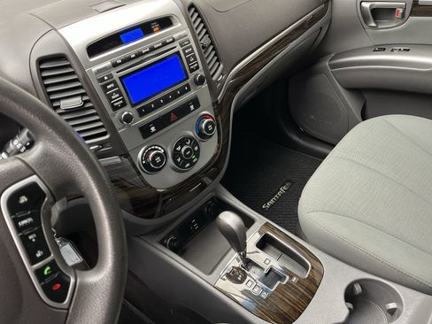 Used 2012 Hyundai Santa Fe GLS AWD/4WD image 5