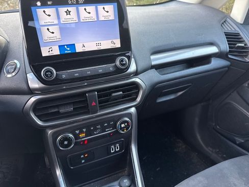 Used 2018 Ford EcoSport SE w/ SE Convenience Package image 8