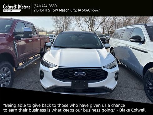 Used 2025 Ford Escape ST-Line Select w/ Tech Pack #2 image 1