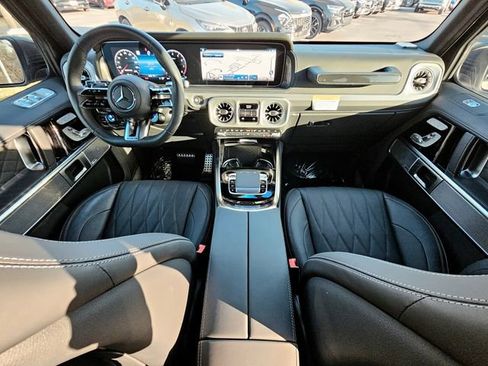 Used 2025 Mercedes-Benz G 63 AMG 4MATIC image 29