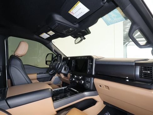 Used 2023 Ford F350 Lariat w/ Chrome Package AWD/4WD image 28