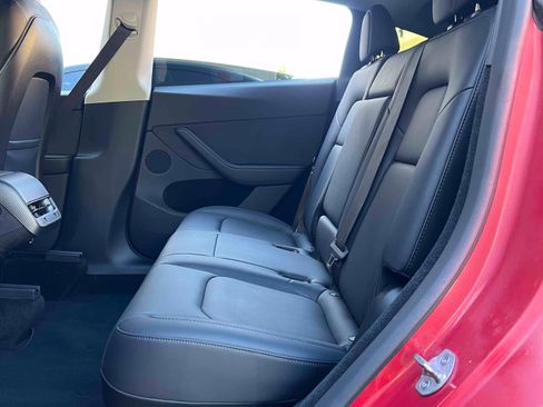 Used 2023 Tesla Model Y Long Range AWD/4WD image 20