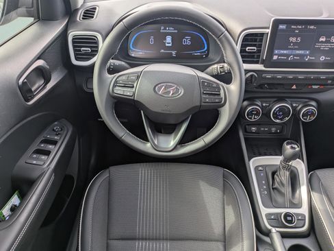 New 2026 Hyundai Venue SEL image 30