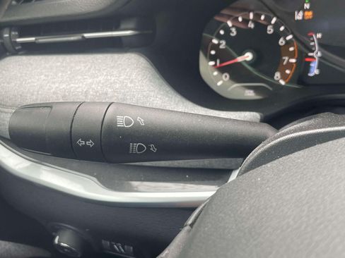Used 2023 Jeep Compass Latitude w/ Sun and Sound Group AWD/4WD image 24