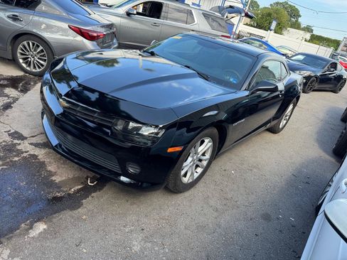 Used 2015 Chevrolet Camaro LS RWD image 3