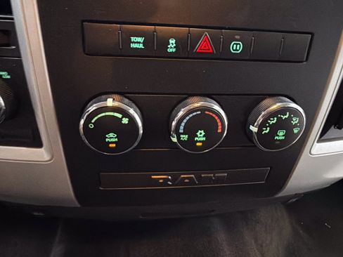 Used 2012 RAM 1500 Big Horn w/ Luxury Group AWD/4WD image 20