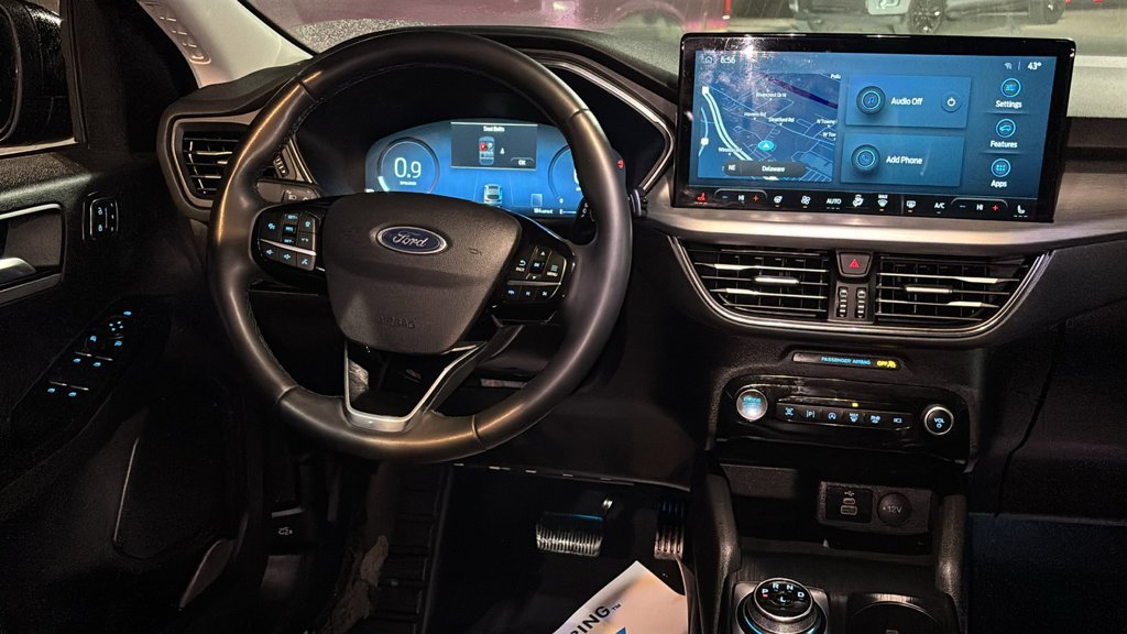 Used 2024 Ford Escape Platinum AWD/4WD image 8