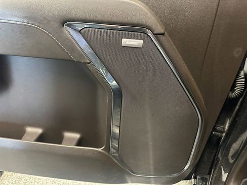 Used 2023 GMC Sierra 1500 SLT w/ SLT Convenience Package image 24