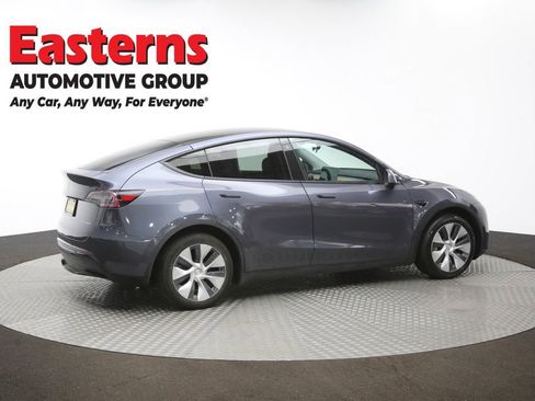 Used 2020 Tesla Model Y Long Range image 39