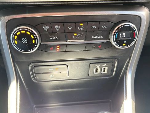 Used 2021 Ford EcoSport SE w/ SE Convenience Package AWD/4WD image 19